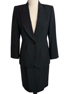 Le Suit Women's Single Breasted Jacket with Coordinating 2-Pc Skirt Suit, Black